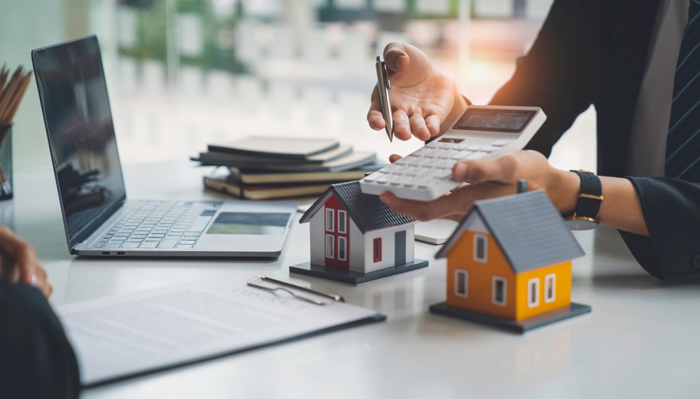 Real Estate Lawyers