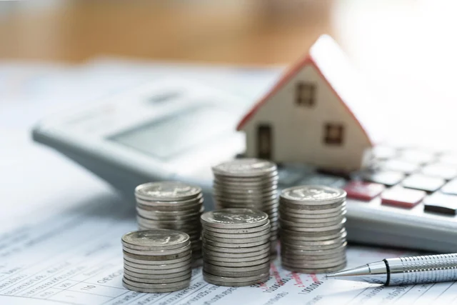 How to Lower Your Home Insurance Premium in 2026