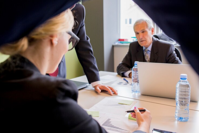 Immigration Lawyer Near Me: How to Choose the Right One